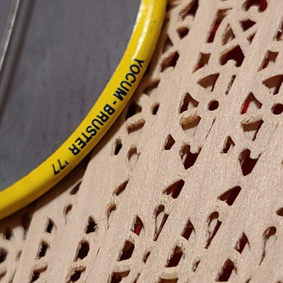 Yellow and Blue Button - Picture 5 of 7